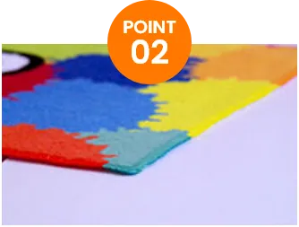 POINT02 こだわりのデザインを、タオルの端から端まで再現できます。