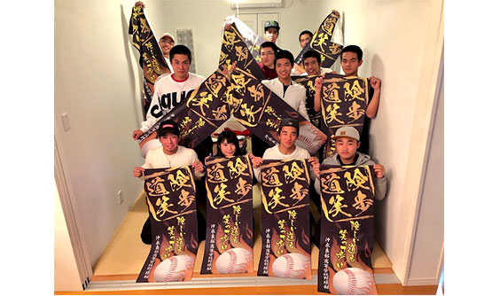 野球部の部員に贈るオリジナルスポーツタオル